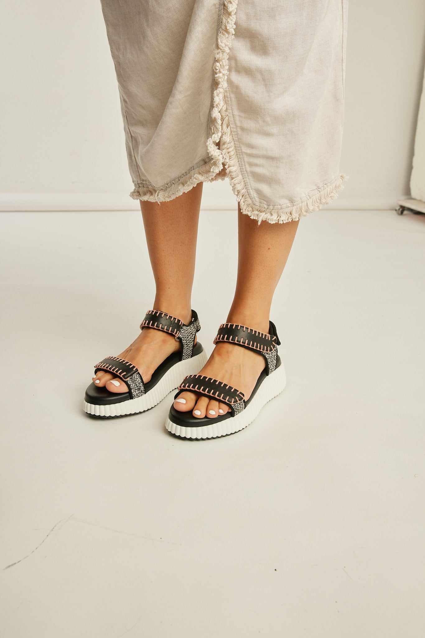 BALI Black