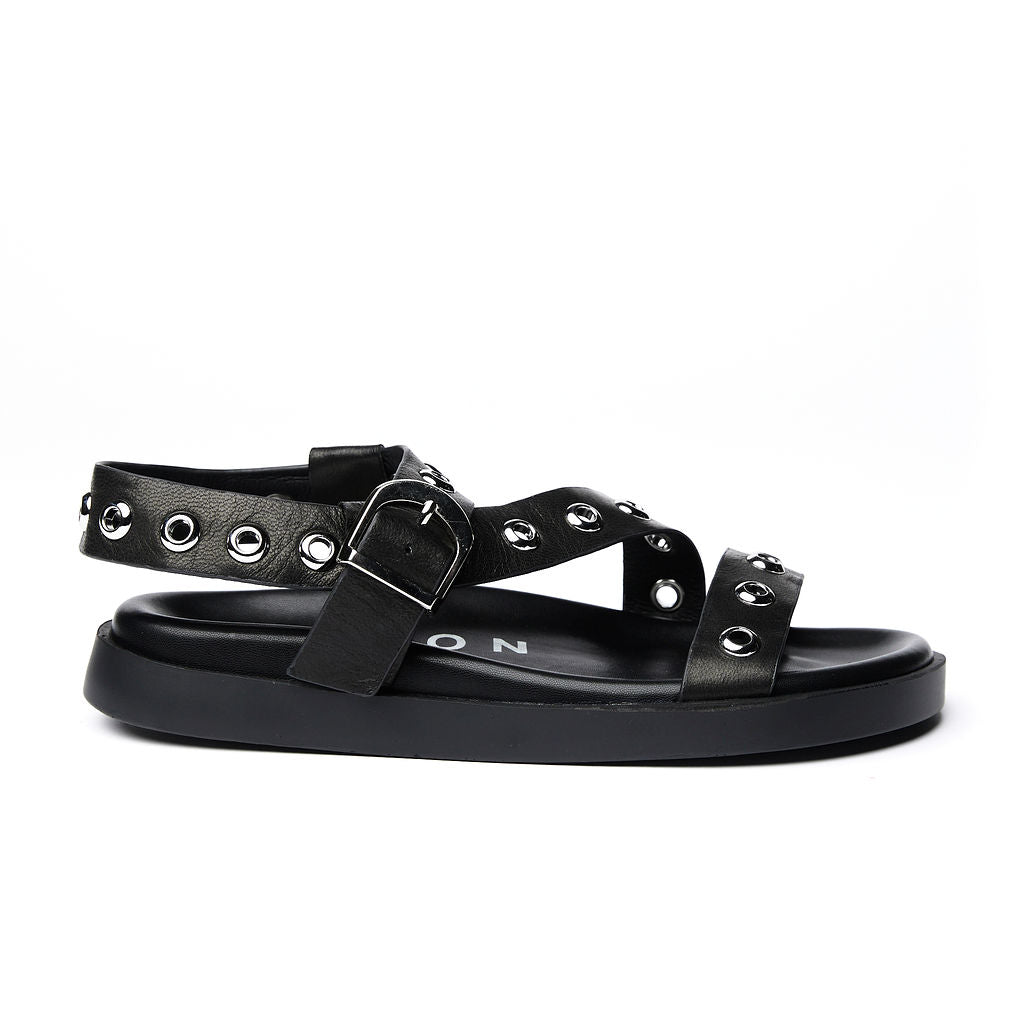 TULLUM Black