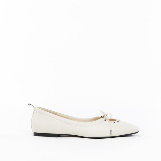 ZANZIBAR Ivory
