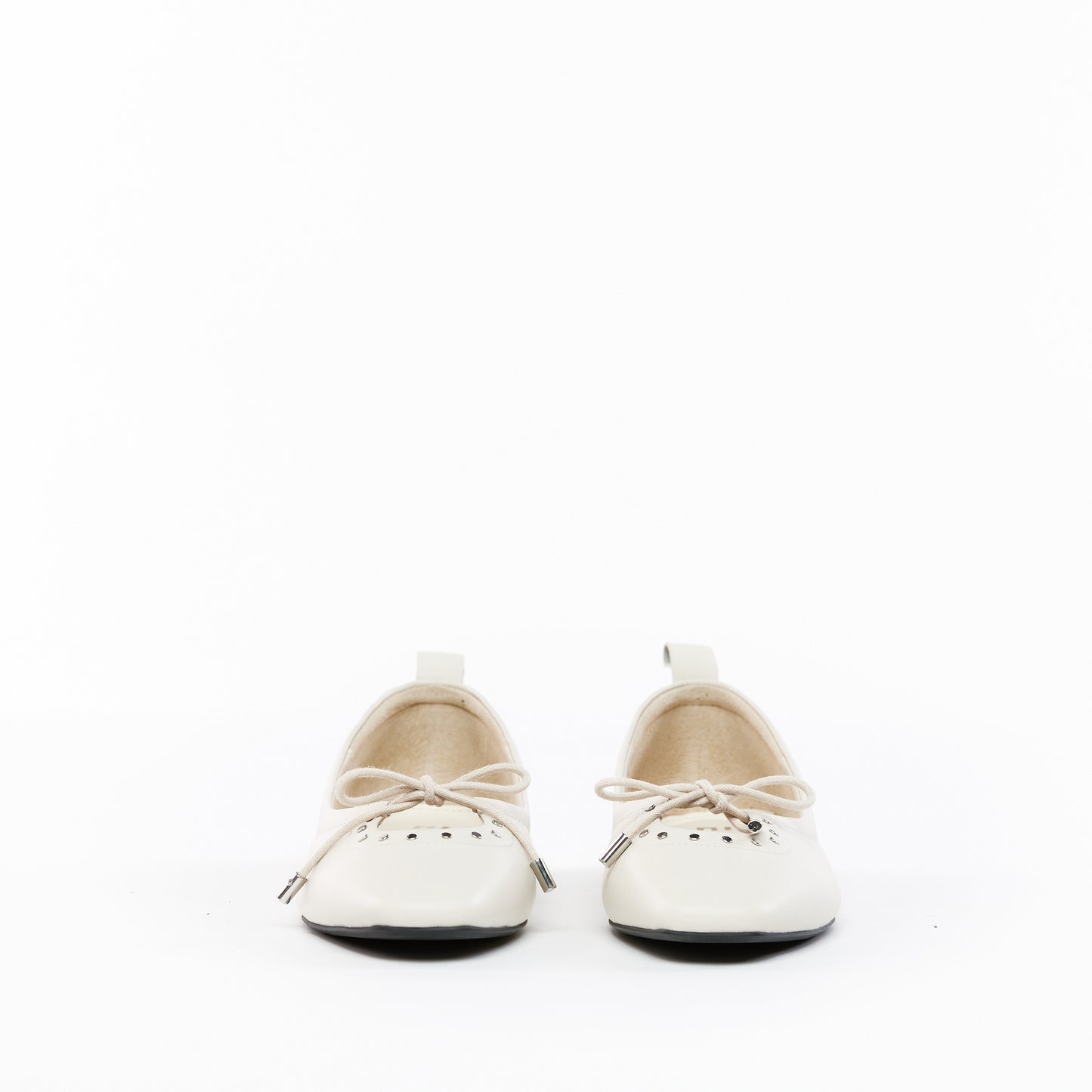 ZANZIBAR Ivory